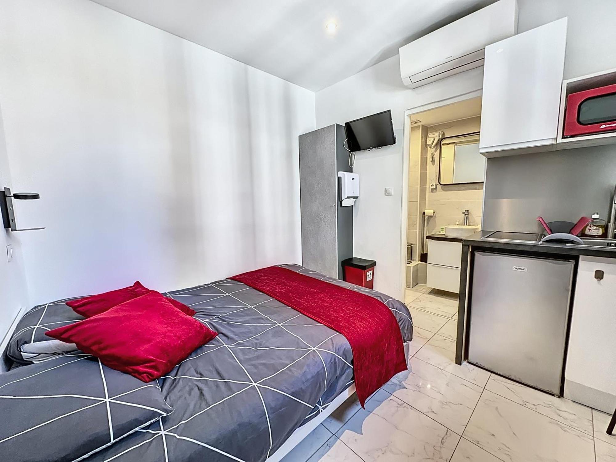 Sweet Home Marceau 6 Studios Hyper Centre Proche De La Mer Et Du Palais Cannes Buitenkant foto